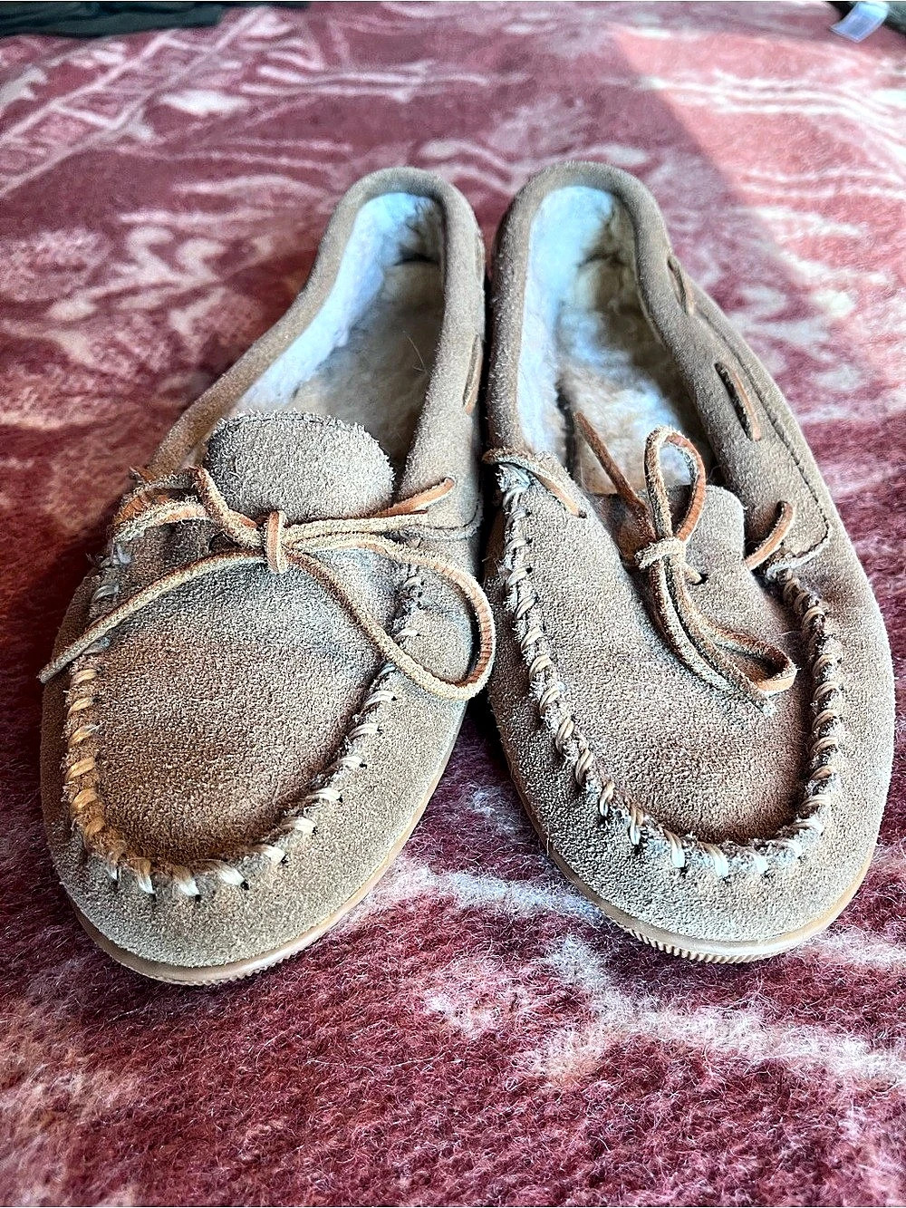 Minnetonka Kilty Suede Moc Hardsole Moccasins Brown US 11